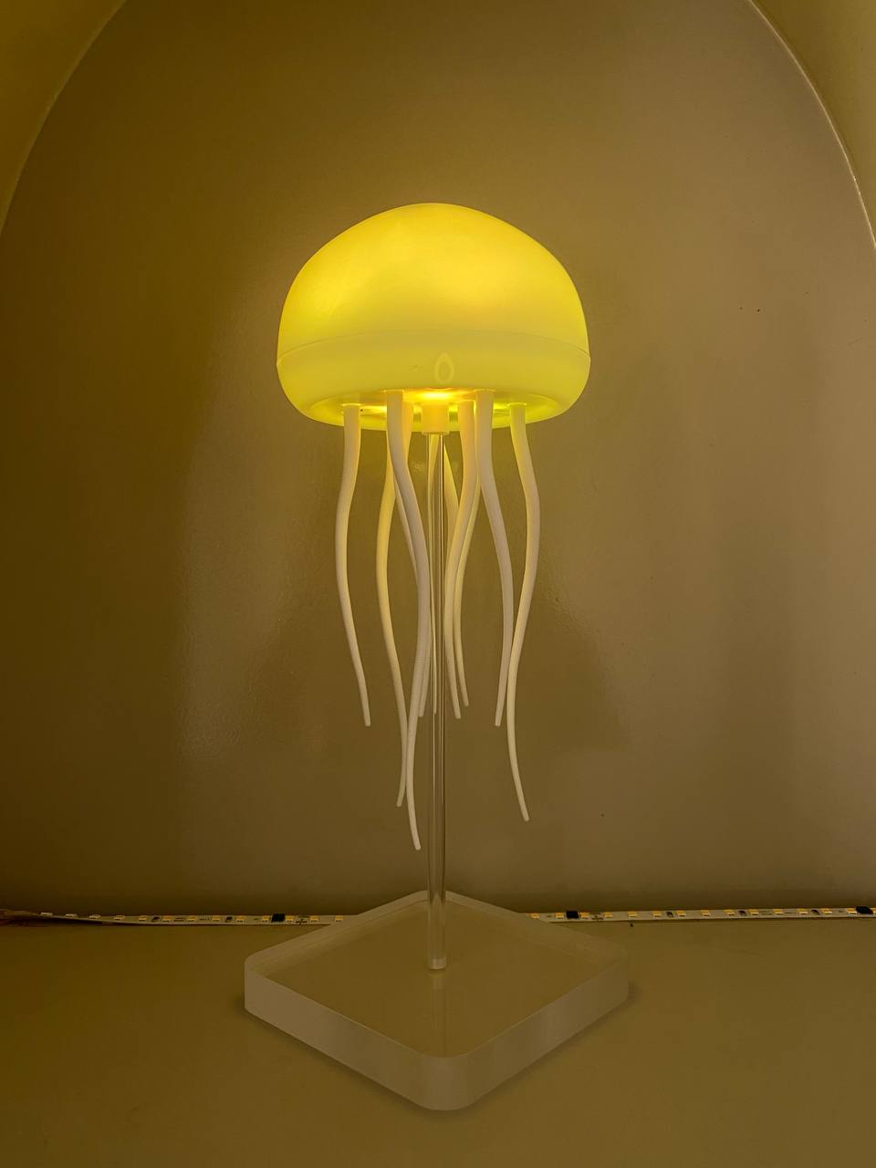 Lámpara Medusa Mágica 7 Colores – Movimiento Real y Modo Sensorial